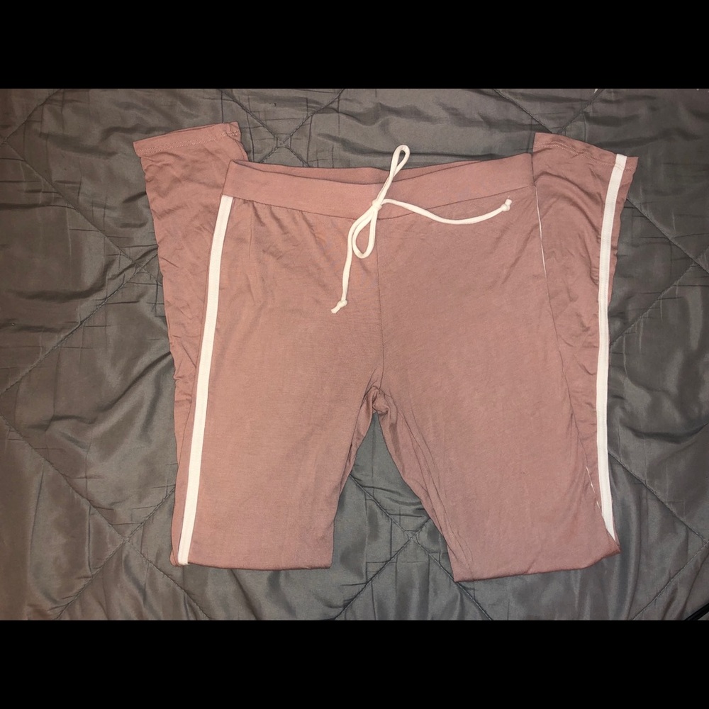 Fashion Nova Leggings